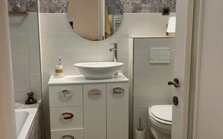 Apartament modern cu 2 camere și parcare subterană, zona VIVO. - Poză 8
