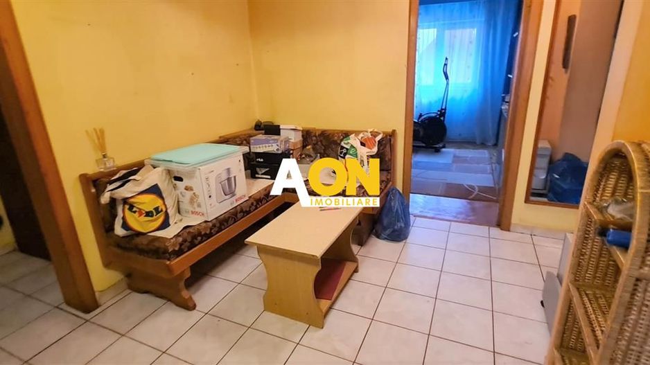Apartament cu 4 Camere, Etaj 1, Zona Cetate - Poză 6