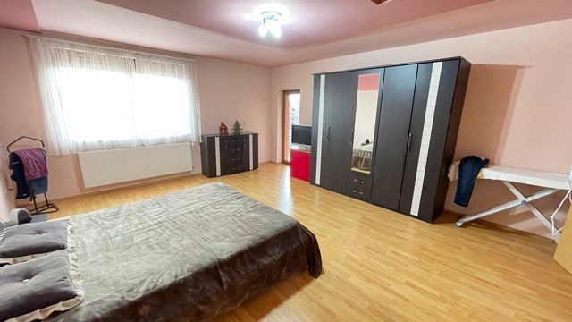 CASA IN ZONA BUCOVINA - Poză 13