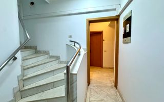 Vila cu 13 camere *460mpu* + garaj // Dorobanți - Poză 24