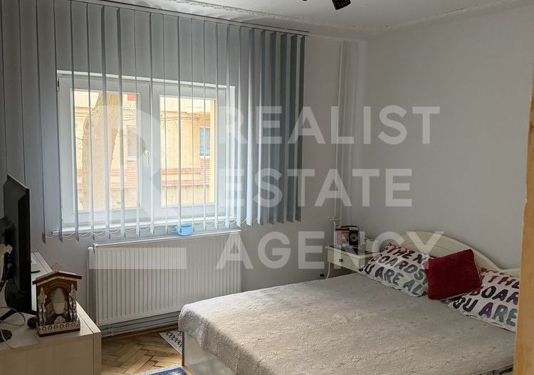 Apartament 3 camere, 82 mp, zona Lipovei, Strada Perlei - Poză 3