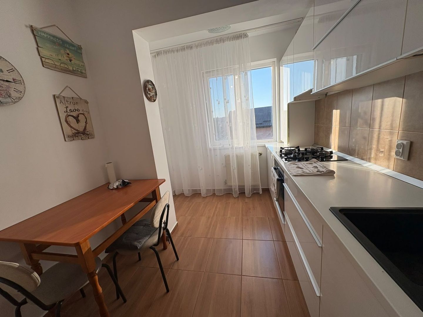 AP. 2 CAMERE- APARATORI, PET-FRIENDLY, CENTRALA, METROU, MODERN - Poză 5