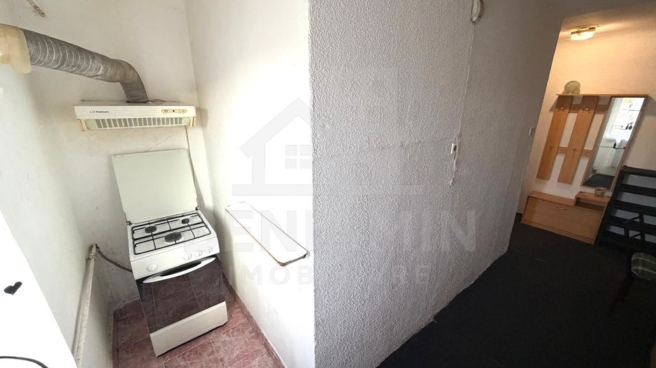 Garsoniera decomandata 36mp Rovine Politia Locala an1983 - Poză 7