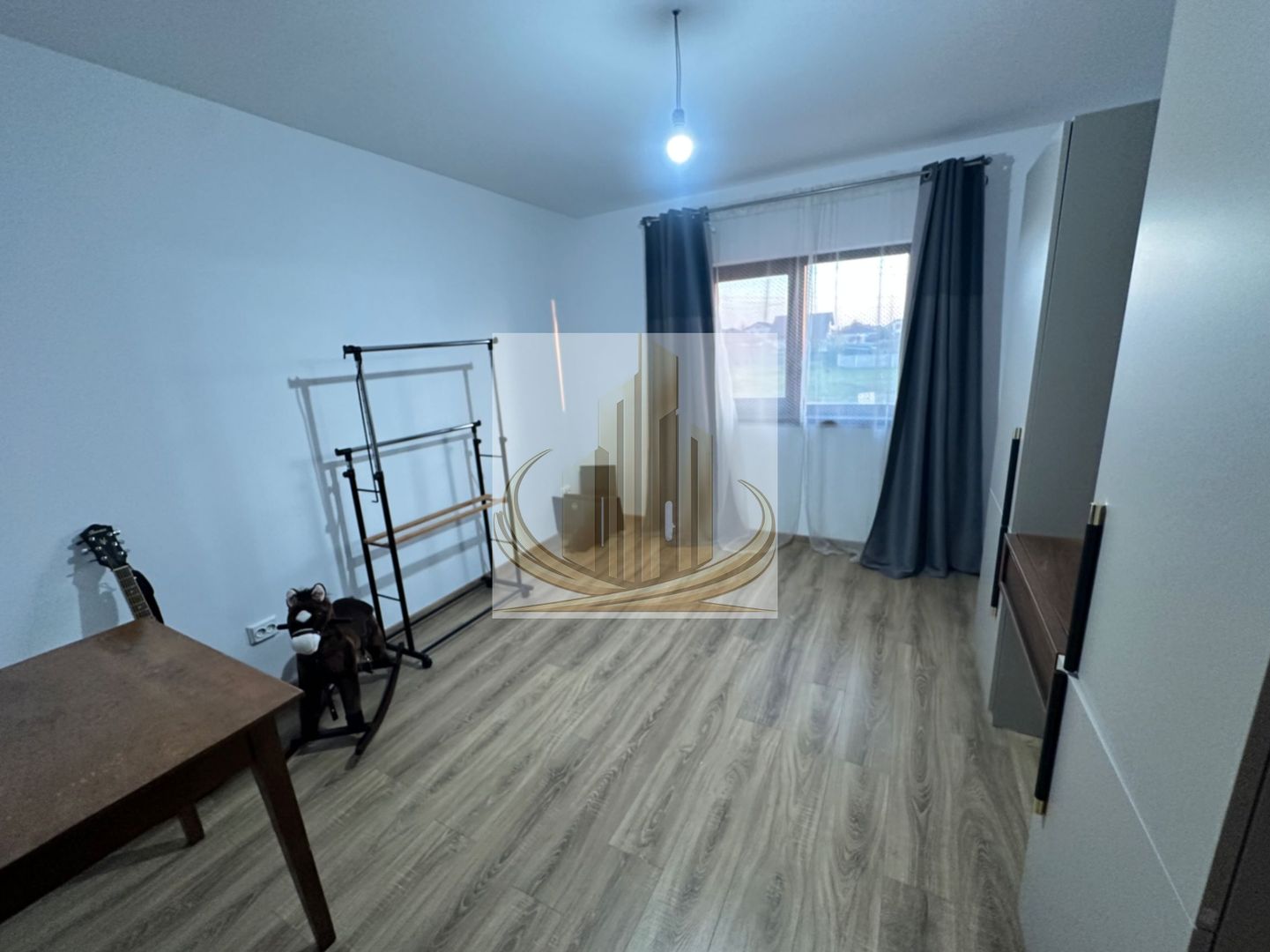 Duplex Dumbrăvița 5 camere 300 mp teren - Poză 11