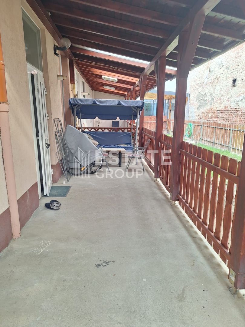 Apartament 2 camere la curte comuna, Zona Iosefin - Poză 9