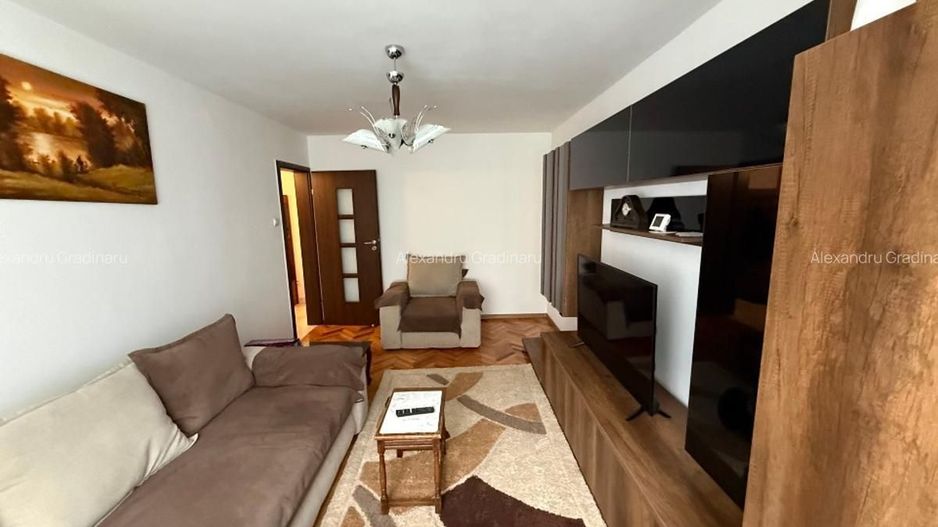 AP. 3 CAMERE RAHOVA, CENTRALA PROPRIE, LOC PARCARE, BUCATARIE INCHISA - Poză 2