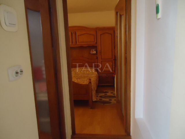 Apartament cu 4 camere de vânzare - Poză 11