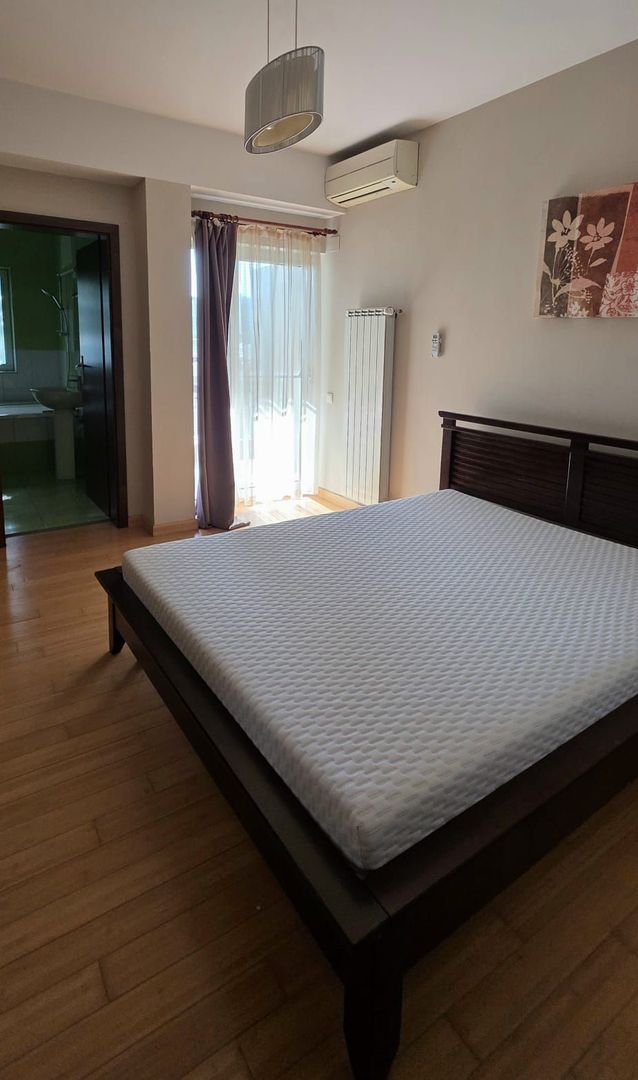 APARTAMENT 4 CAMERE ȘI VEDERE SPECTACULOASĂ CĂTRE LAC FLOREASCA - Poză 6