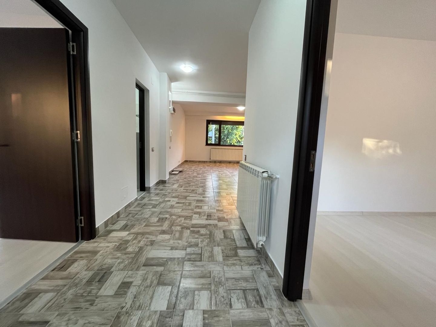 Comision 0 Apartament 3 cam Bucuresti Noi ,deosebit; suprafata mare - Poză 6