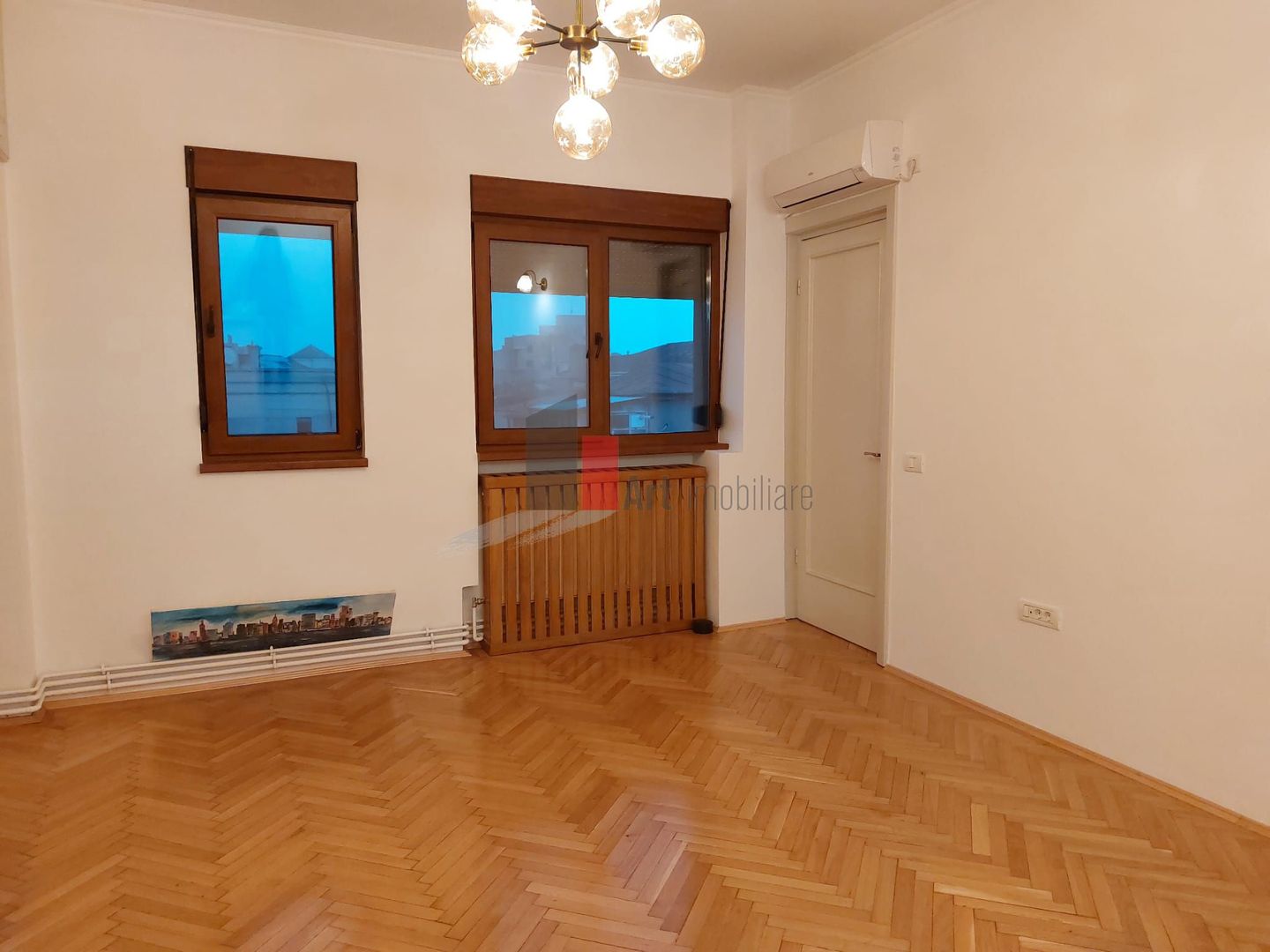 Apartament "COBERTURA", PENTHOUSE "PIATA SPANIEI", TERASA 63 mp, CONSOLIDAT 1978 - Poză 24