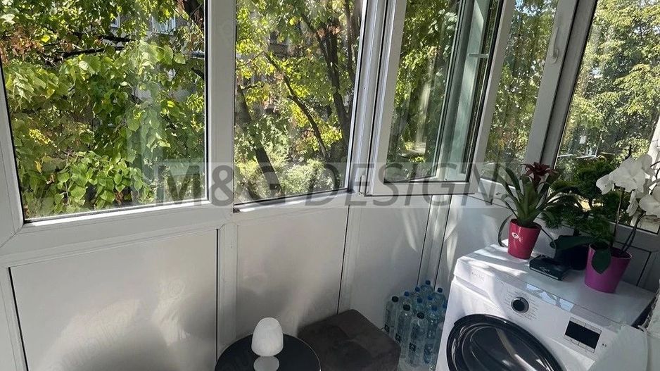 Apartament 3 camere  Dacia etaj 2 - Poză 10
