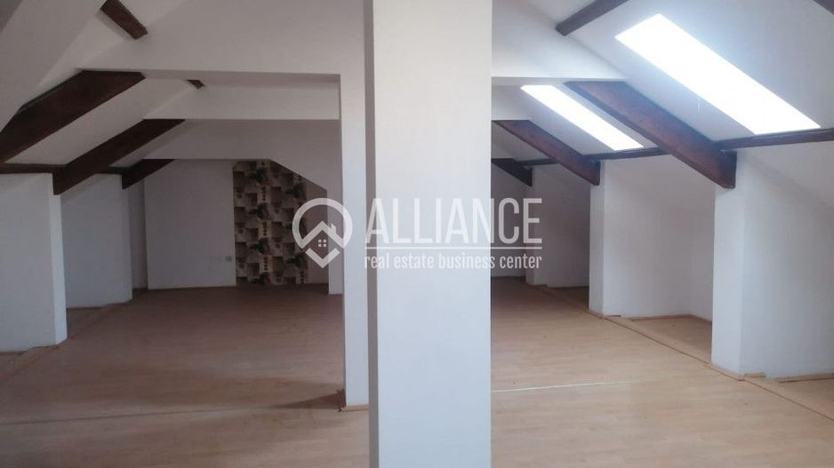 CENTRU (COD10( - Cladire comerciala de vanzare sau inchiriere - Poză 3