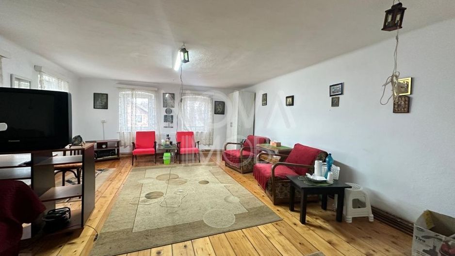 Casa individuala cu teren generos – 8.356 mp – Tichindeal, jud. Sibiu - Poză 11