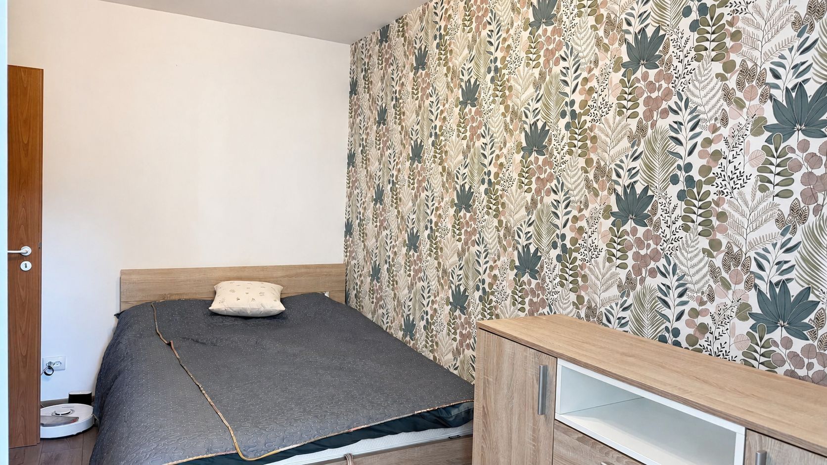 Apartament renovat cu 3 camere și 2 băi, 63 mp – zona Dâmbovița - Poză 8