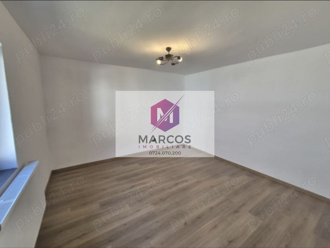 Vand casa in zona Blocului 800 - Poză 5