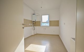 Apartament Intabulat, 3 camere 73 mp/utili+boxa, Tractorul - Poză 14