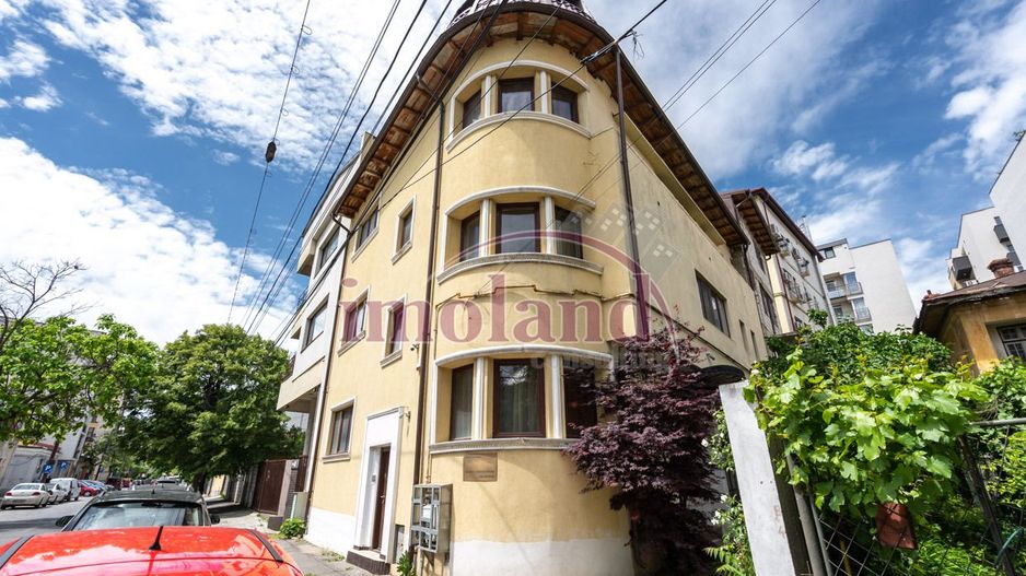 Vila D+P+2E+M - Uranus - Poză 1