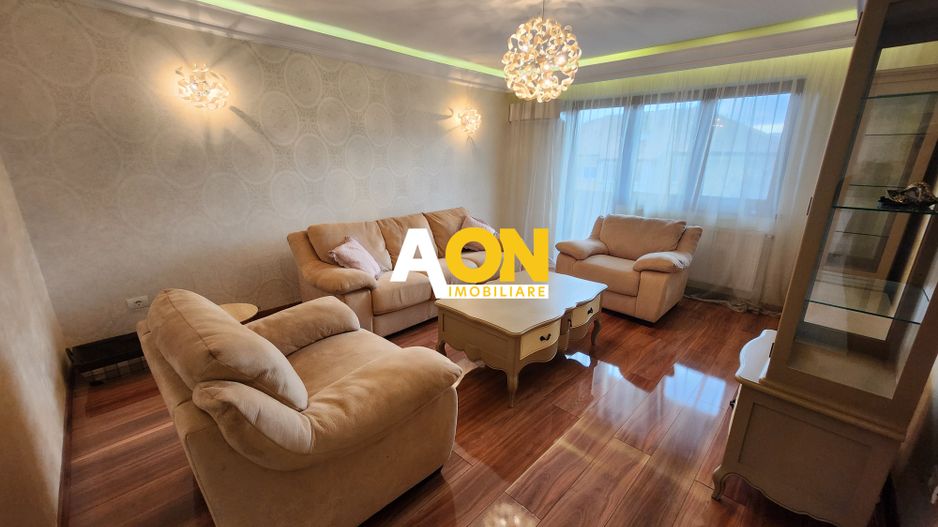 De vanzare  apartament 3 camere, Closca - Poză 2