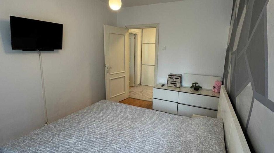 Închiriere Apartament cu 2 camere, etaj 2, ParkLake, bloc anvelopat, Dristor - Poză 3