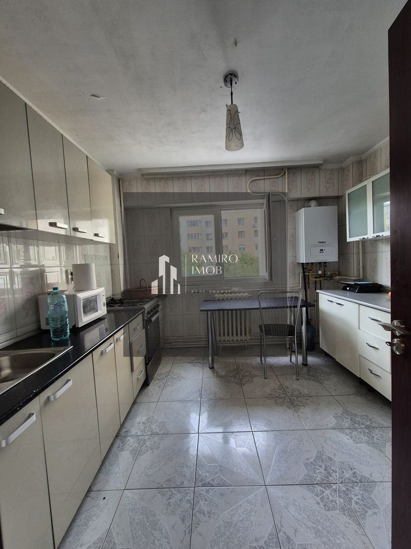 Apartament 4 camere Decomandat, Centrala, 105mp Bulevardul Chisinau - Poză 9