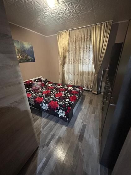 apartament decomandat 5 camere,96 mp utili-Padurea Verde, 2 bai, balcon 12mp - Poză 10