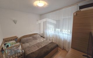 INEL I - Apartament cu centrala pe gaz, loc de parcare si pod de 60 mp - Poză 13