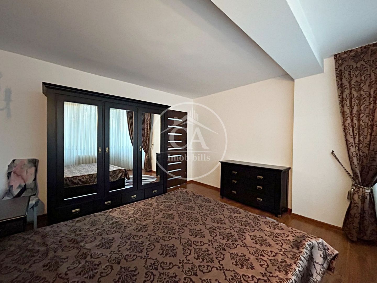 Apartament cu 3 camere de închiriat in zona Centrala , Oradea - Poză 4