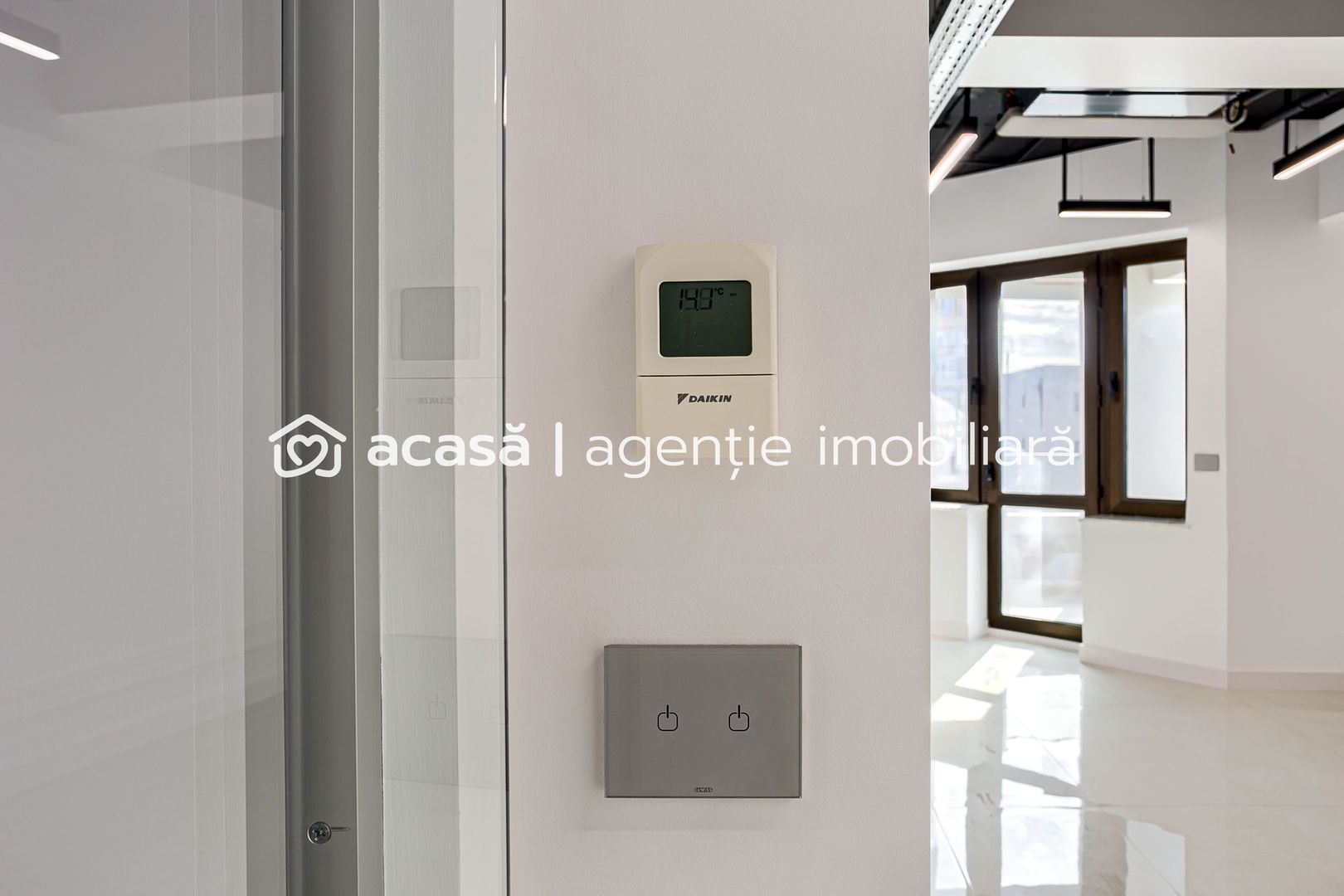 Spațiu modern de inchiriat destinat clinicilor sau companiilor - Poză 4