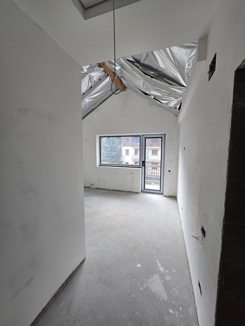 Apartament cu 2 camere 56,40 mp - Busteni cartier Zamora - Poză 6