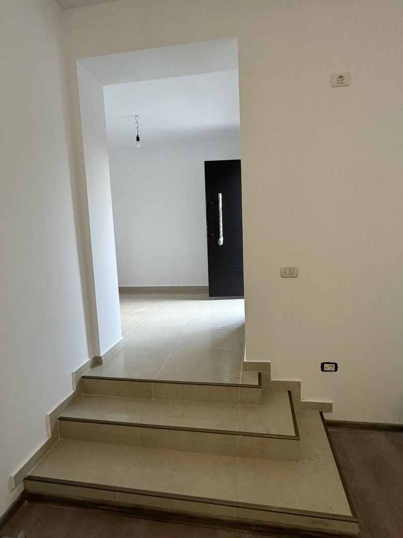 CASA SINGLE 4 CAMERE, TEREN 182 MP, TERASA, FINISAJE MODERNE, COMIS 0% - Poză 9