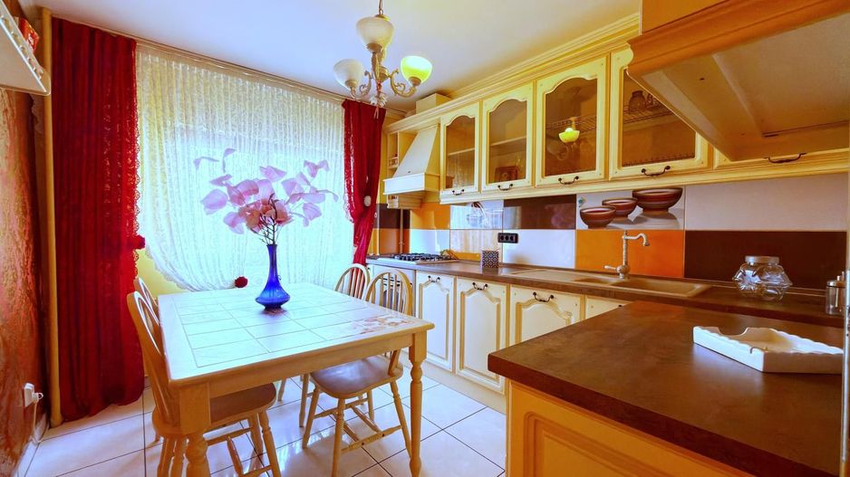Apartament elegant cu saună proprie - Calea Mosilor 5/8 bloc 1980 - Poză 15