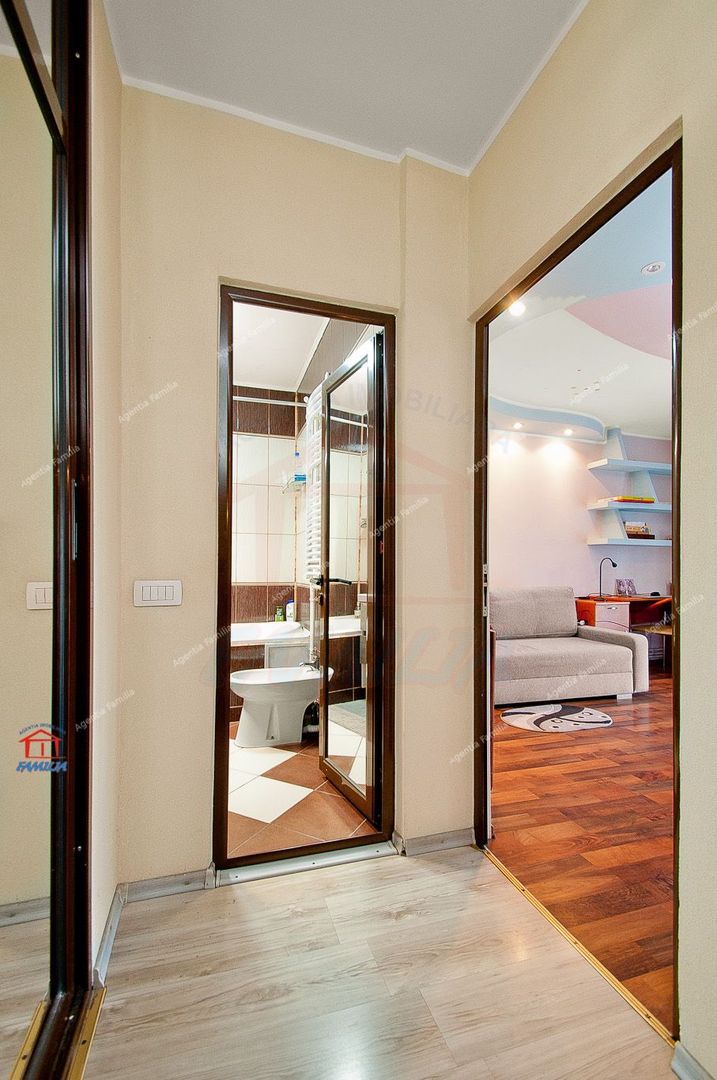 Vanzare apartament cu 3 camere Str. Domneasca, 104 mp, etaj 1. - Poză 8