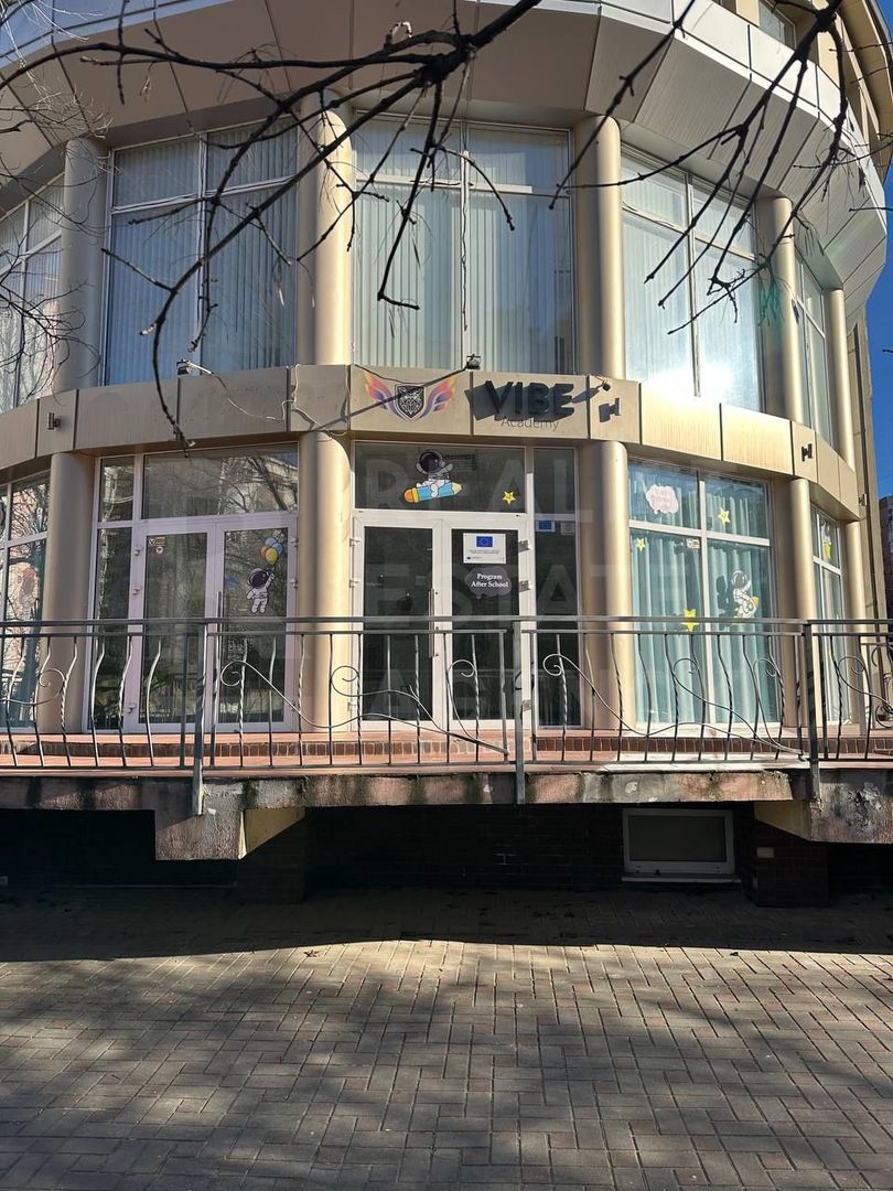 Vânzare, spațiu comercial, 715 mp, bd. Republicii, Cahul - Poză 6