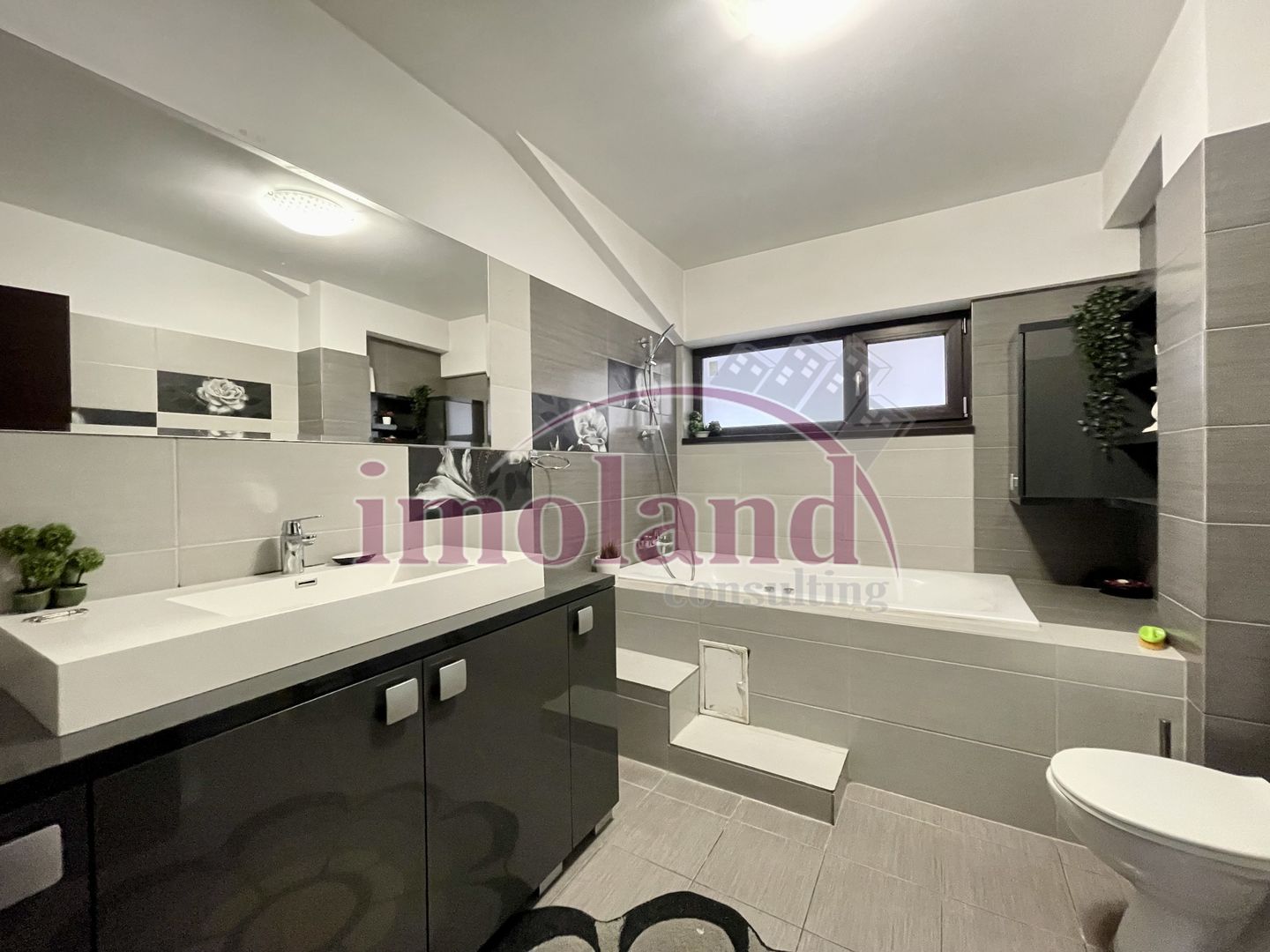 Închiriere vila 2018, 3 camere 150 mp - complex închis, Pipera - Poză 22