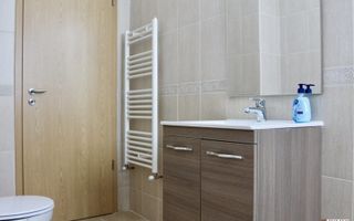 Spatios; 60mp utili, loc parcare  - Toronto Residence. - Poză 21