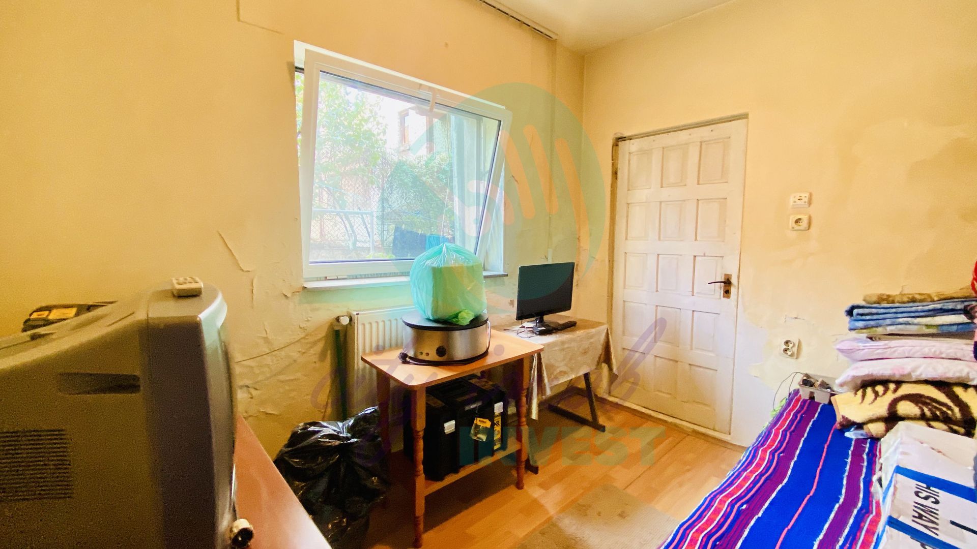 Casa singura in curte  in zona Unirii-Calea Calarasilor - Poză 6