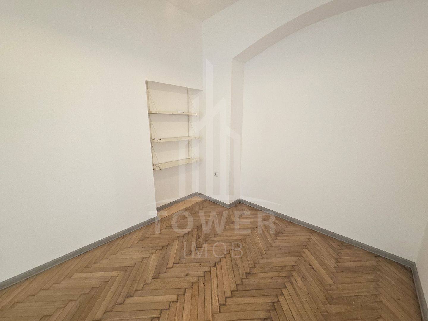 Spatiu birou de inchiriat - Poză 4