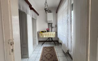 De vânzare Casă în Grădiște, curte + grădină proprie generoasă Arad - Poză 7