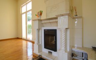 Casa individuala situata la 2 minute de Parcul Engels ! - Poză 6