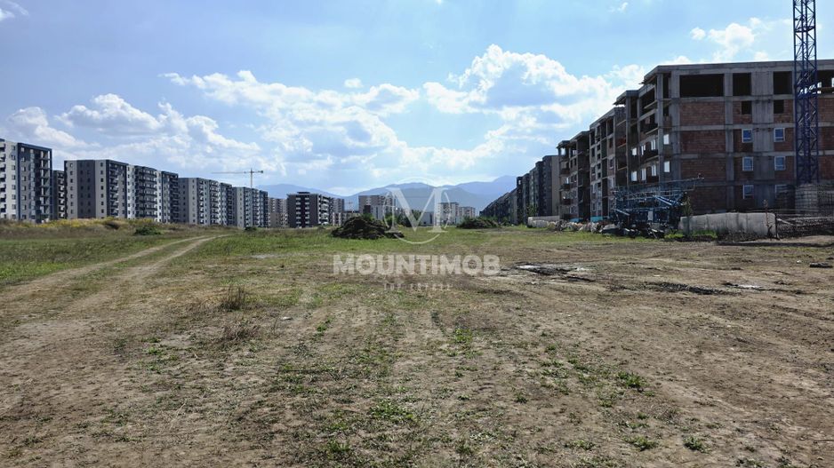 Teren intravilan, suprafata 3240 mp, Tractorul /Brașov - Poză 1