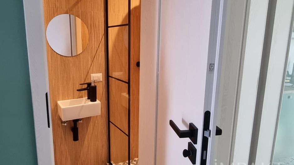 Apartament cu 3 camere decomandat cf sporit in Andrei Muresanu - Poză 12