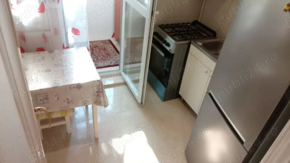 De vanzare apartament de 3 camere in Titan - Poză 7