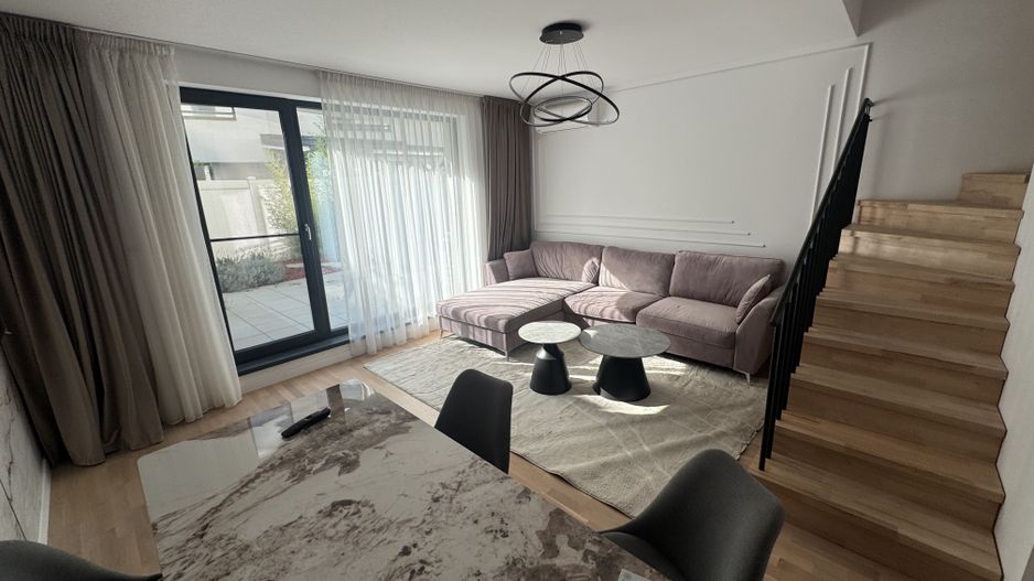 Vila de inchiriat Pipera Voluntari Zenville 2 locuri de parcare 4 bai - Poză 2