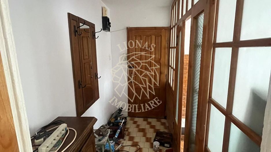 Apartament 2 camere 52 mp-etaj 2-balcon-Zona Centrala - Poză 4