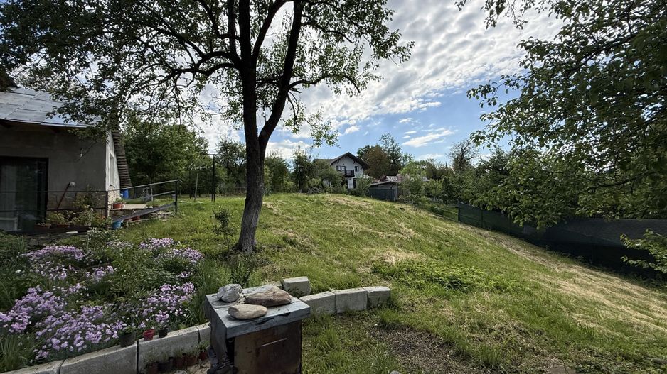 2 Case + teren 1390 mp langa parcul central Provita de Sus - Poză 35