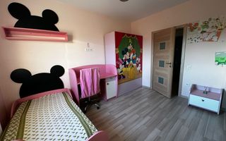 Apartament 2 camere de vanzare, etaj,2 Zona Dinicu Golescu Selimbar. - Poză 3