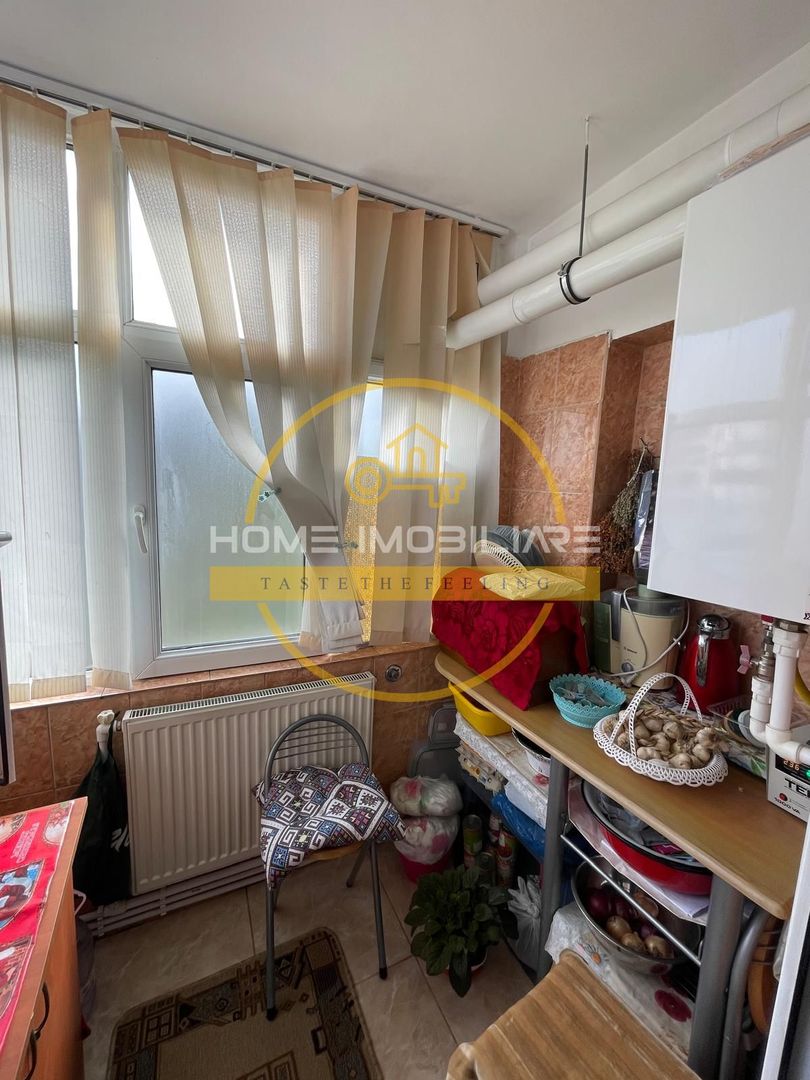 LIDL Nicolina Apartament 2 Camere Decomandat Bloc 1983 - Poză 6