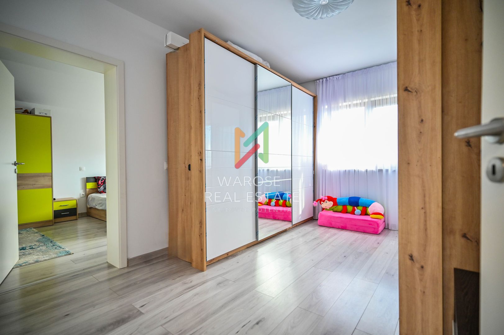 Casa 6  camere| Moderna | Sanpetru | o% Comision - Poză 40