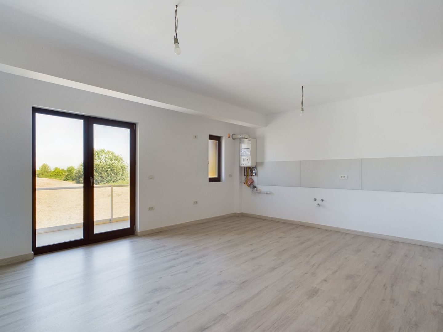 Apartament 3 camere Dumbrăvița - Poză 4