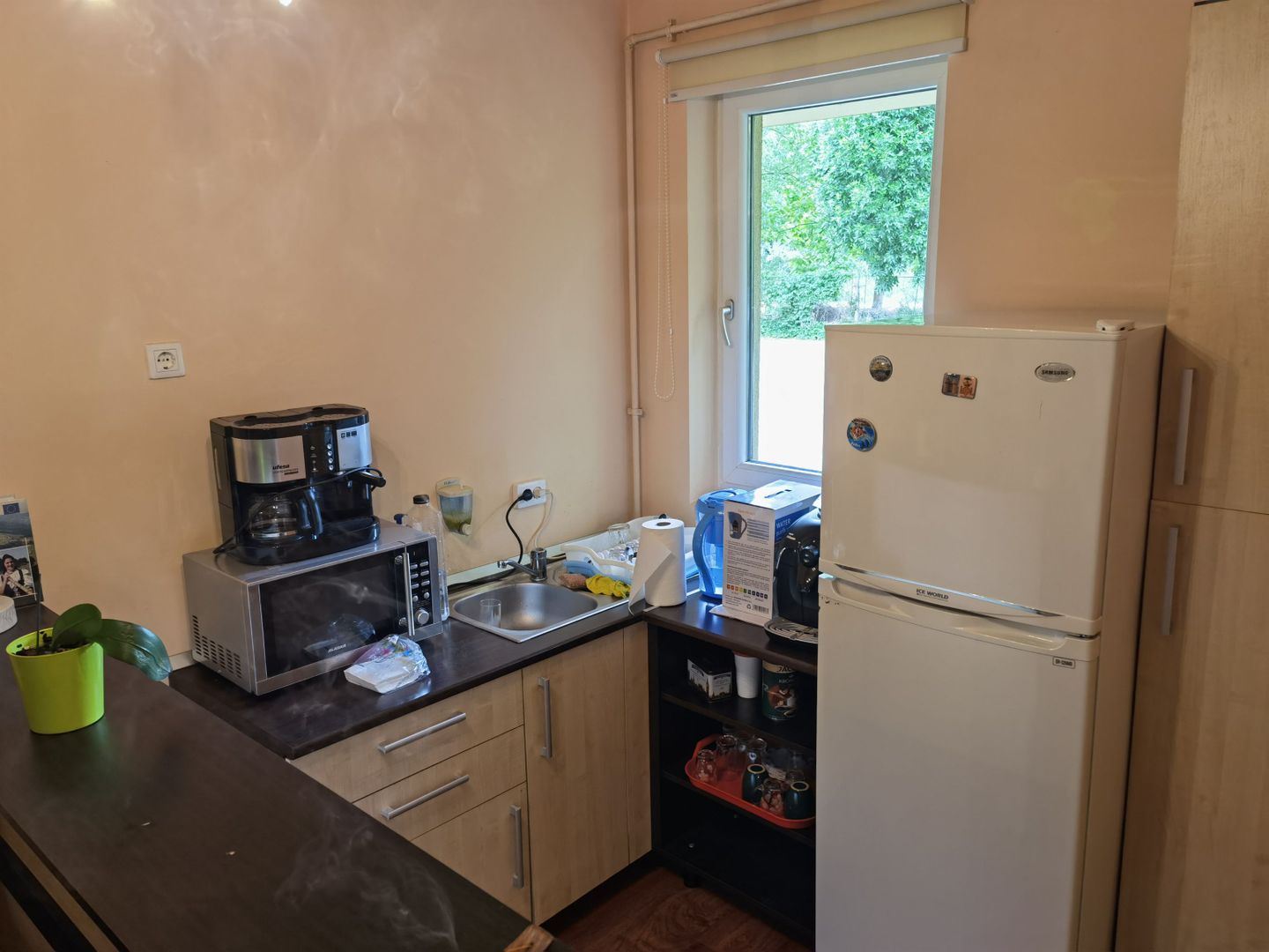 Apartament 2 cam -Birou - Poză 4